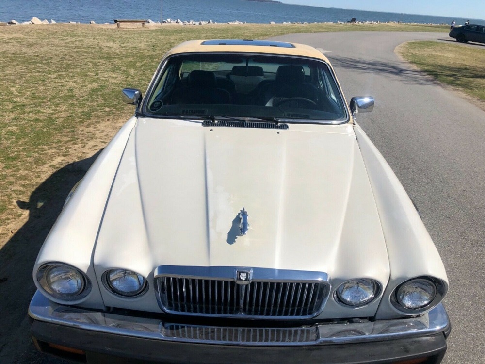 Custom Jaguar XJ6